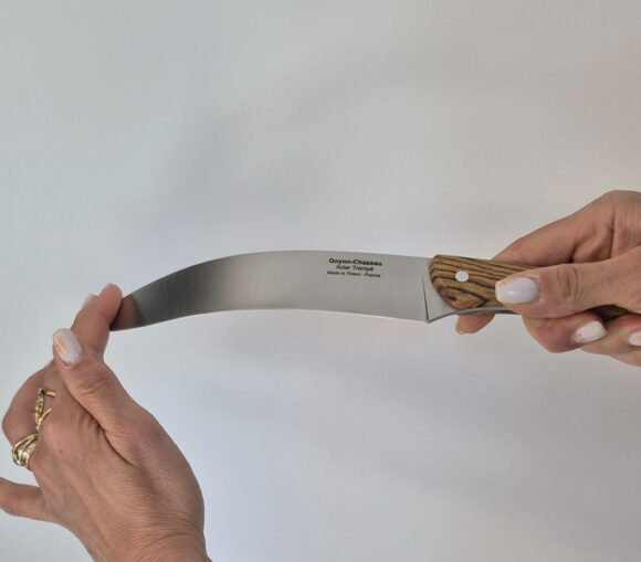 Le-Marin-a-flexible-blade-knife