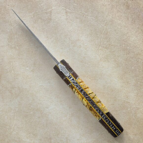 Le Thiers Pirou luxe, brown mammoth bone and yellow molar