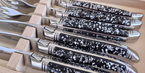 Black acrylic, stilver glitters